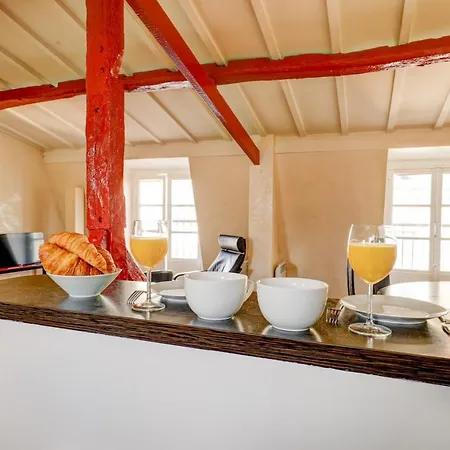 Latin Quarter Duplex Appartement