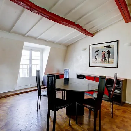 Latin Quarter Duplex *