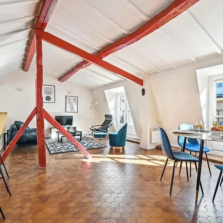 Latin Quarter Duplex Appartement *